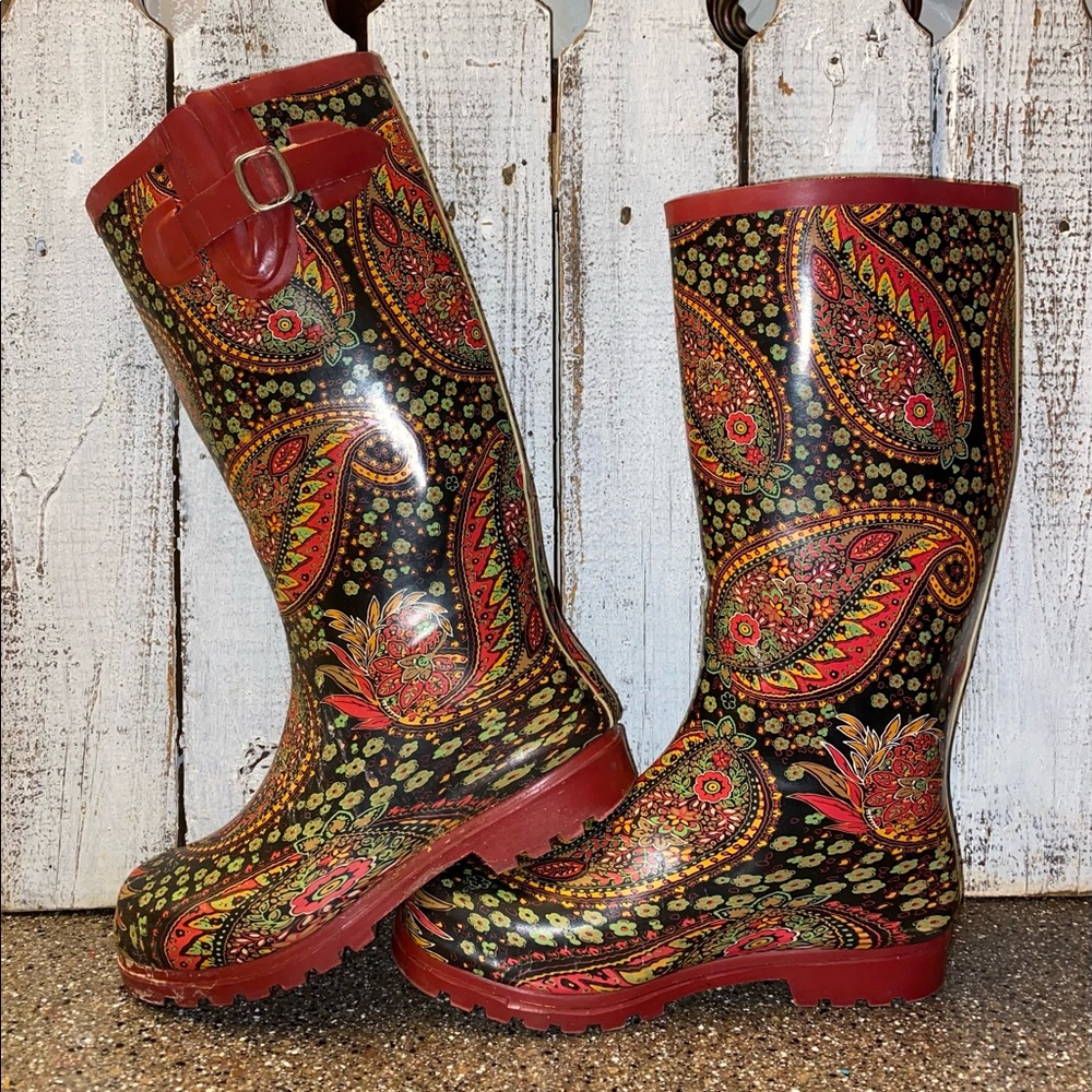 Nomad Puddles Red Paisley Rain Boots View 3